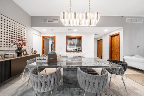 Квартира с 3 спальнями  №129176 6