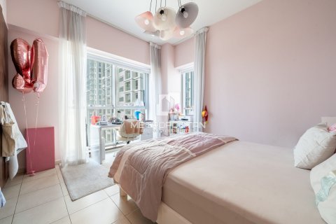 Квартира с 3 спальнями  №129176 11