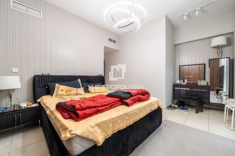 Квартира с 3 спальнями  №129176 15