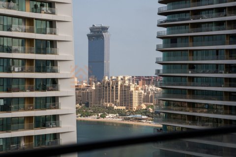 Квартира с 2 спальнями в EMAAR Beachfront, ОАЭ №145950 4