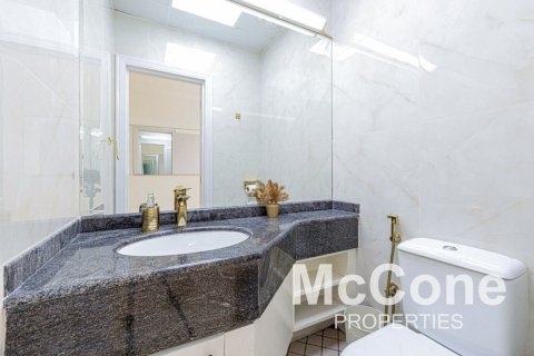 Apartment de 1 dormitorio en Dream Towers, UAE No. 74392 18