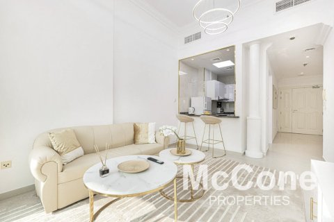 Apartment de 1 dormitorio en Dream Towers, UAE No. 74392 5