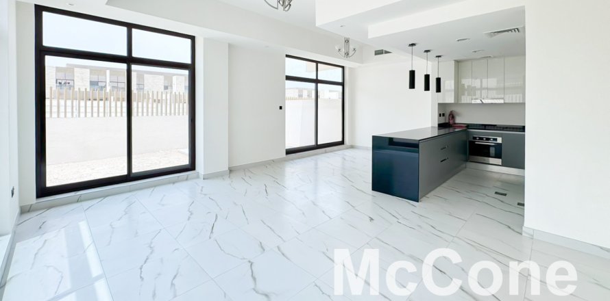Townhouse de 4 dormitorios en Mohammed Bin Rashid City, UAE No. 74407
