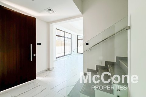 Townhouse de 4 dormitorios en Mohammed Bin Rashid City, UAE No. 74407 5