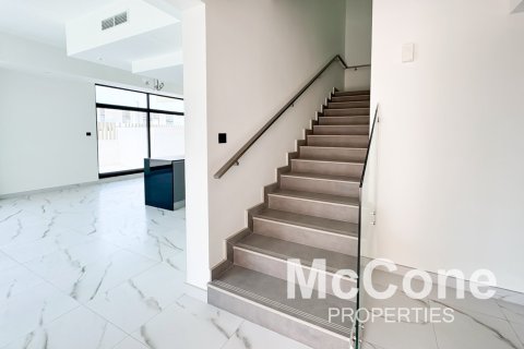 Townhouse de 4 dormitorios en Mohammed Bin Rashid City, UAE No. 74407 6