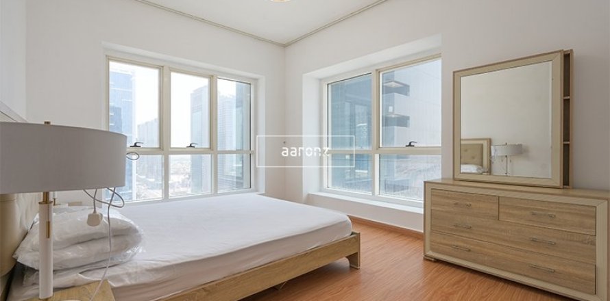 Appartement de 2 chambres à Jumeirah Lake Towers, UAE No. 102306