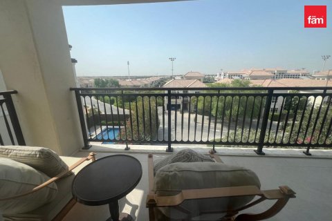 4 bedrooms Villa in Dubai, UAE No. 142403 9