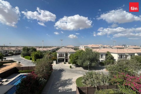 4 bedrooms Villa in Dubai, UAE No. 142403 25