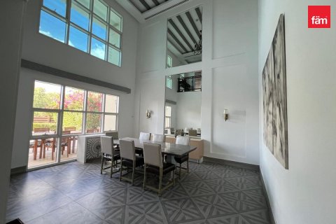 4 bedrooms Villa in Dubai, UAE No. 142403 24