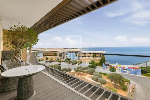 Квартира с 1 спальней в Jumeirah Bay Island, ОАЭ №191676 28