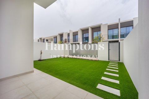 Townhouse de 3 dormitorios en Al Manara, UAE No. 150122 9