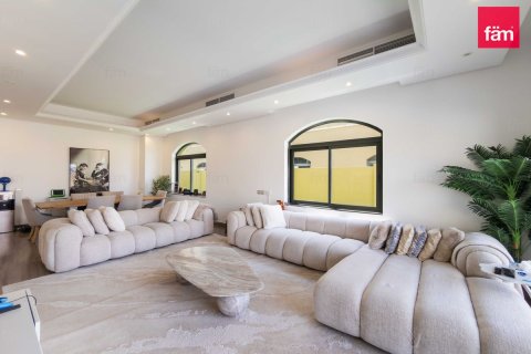 Villa de 4 chambres à Dubai, UAE No. 166760 3