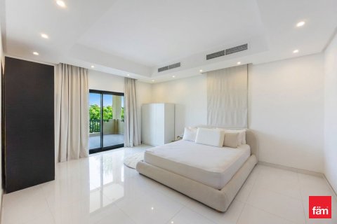Villa de 4 chambres à Dubai, UAE No. 166760 9