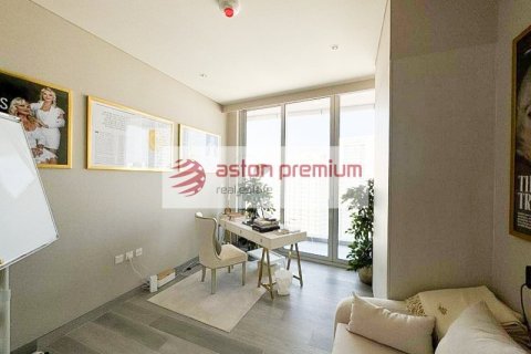 Apartment de 2 dormitorios en Dubai Marina, UAE No. 141036 10