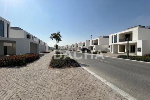 Вилла с 3 спальнями в EMAAR South, ОАЭ №164668 14