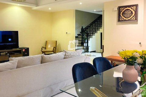 3 غرف نوم فيلا في Jumeirah Village Triangle, الإمارات العربية المتحدة رقم 77852 16
