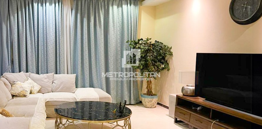 3 غرف نوم فيلا في Jumeirah Village Triangle, الإمارات العربية المتحدة رقم 77852