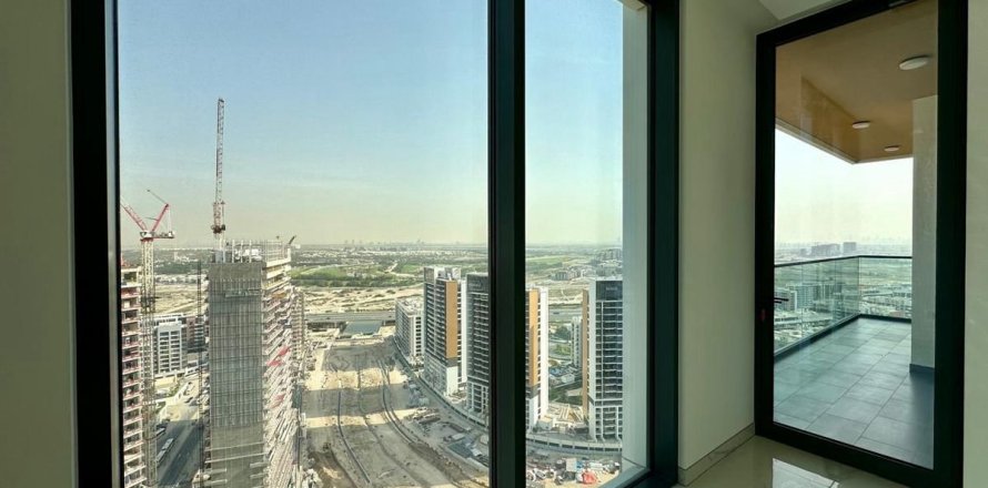 Appartement de 3 chambres à Dubai, UAE No. 155008