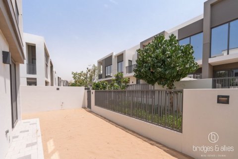 Villa de 4 dormitorios en Tilal Al Ghaf, UAE No. 141088 20