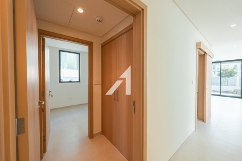 4 bedrooms Villa in Caya, UAE No. 134328 12