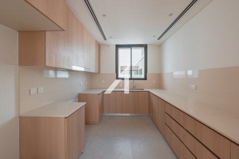 4 bedrooms Villa in Caya, UAE No. 134328 7