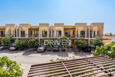 Townhouse de 1 dormitorio en Dubai, UAE No. 188623 13
