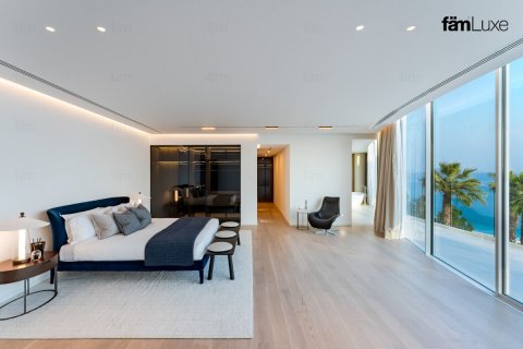 Villa de 5 dormitorios  No. 115991 12