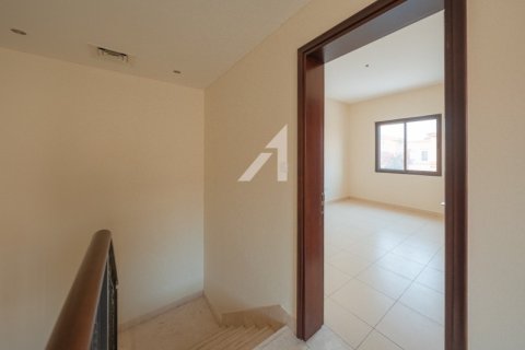 Villa de 4 chambres  No. 111878 8