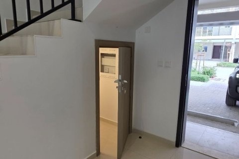 Квартира с 3 спальнями в DAMAC Hills (Akoya by DAMAC), ОАЭ №149113