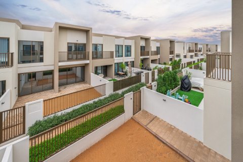 3 bedrooms Townhouse in Villanova, UAE No. 149117 14