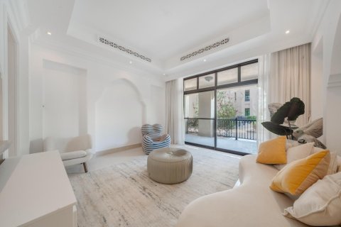 2 bedrooms Apartment in Downtown Dubai (Downtown Burj Dubai), UAE No. 90708 2