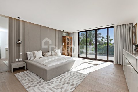 Вилла с 5 спальнями в Jumeirah Islands, ОАЭ №155468 17