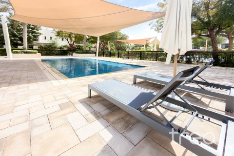4 غرف نوم فيلا في Zahra Townhouses, الإمارات العربية المتحدة رقم 174106 23