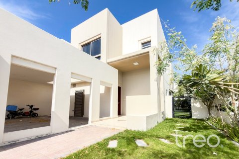 4 غرف نوم فيلا في Zahra Townhouses, الإمارات العربية المتحدة رقم 174106