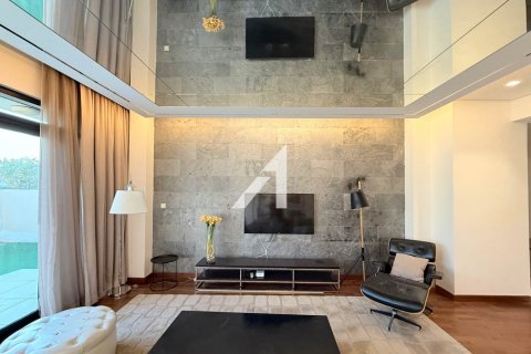 Вилла с 3 спальнями в DAMAC Hills (Akoya by DAMAC), ОАЭ №136114 10