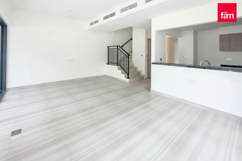 Villa de 4 chambres à Dubai, UAE No. 140205