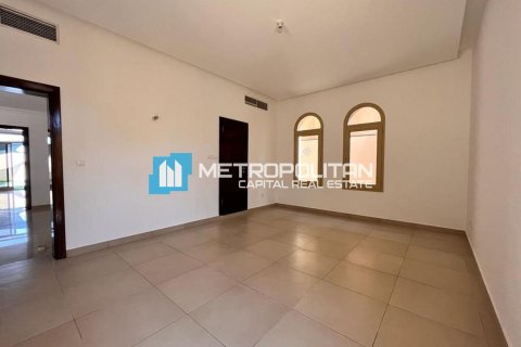 Villa de 5 dormitorios  No. 106129 5