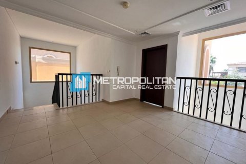 Villa de 5 dormitorios  No. 106129 11