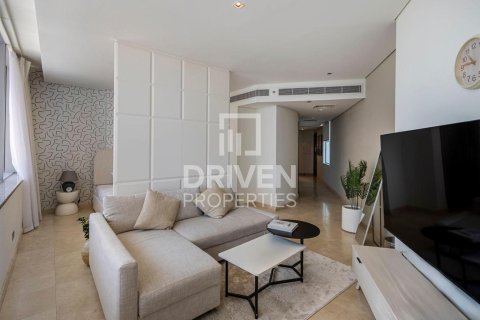 Studio Apartment in DIFC, UAE No. 192825 7