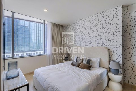 Studio Apartment in DIFC, UAE No. 192825 3