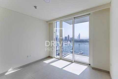 2 bedrooms Apartment in EMAAR Beachfront, UAE No. 192826 8