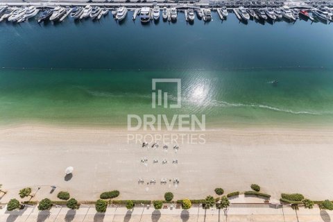 2 bedrooms Apartment in EMAAR Beachfront, UAE No. 192826 13