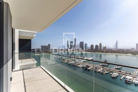 2 bedrooms Apartment in EMAAR Beachfront, UAE No. 192826 12