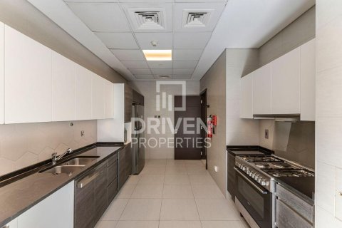 2 bedrooms Apartment in Downtown Dubai (Downtown Burj Dubai), UAE No. 192821 10