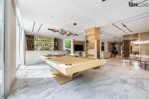 Villa de 4 chambres à Jumeirah Park, UAE No. 203095 19