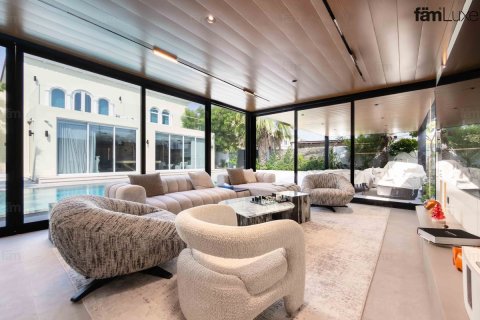 Villa de 4 chambres à Jumeirah Park, UAE No. 203095 10