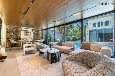 Villa de 4 chambres à Jumeirah Park, UAE No. 203095 20