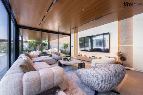 Villa de 4 chambres à Jumeirah Park, UAE No. 203095 4