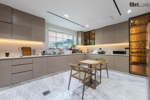 Villa de 4 chambres à Jumeirah Park, UAE No. 203095 13