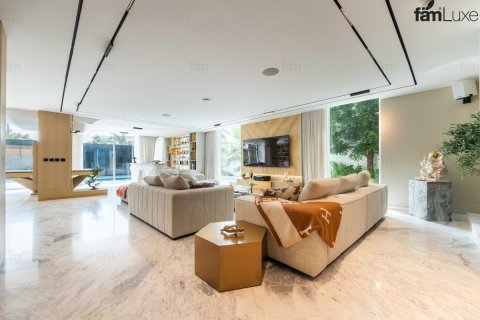 Villa de 4 chambres à Jumeirah Park, UAE No. 203095 11